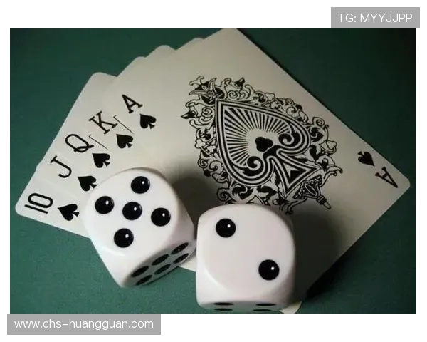 皇冠拼三张app下载让你轻松掌握最新的游戏技巧和玩法